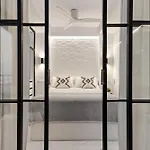 Black&white - Boutique With Sea Views Torremolinos