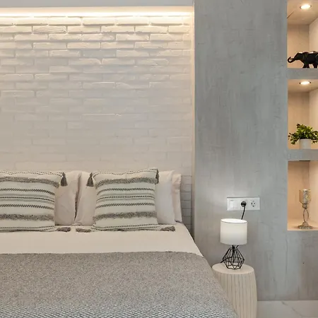 Black And White - Boutique With Sea Views Διαμέρισμα *