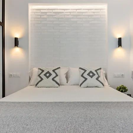 Black And White - Boutique With Sea Views Διαμέρισμα